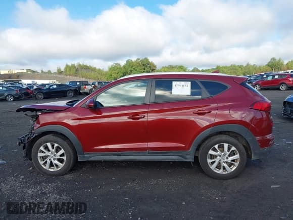 ✅ 2019 Hyundai Tucson Value • VIN: KM8J3CA44KU857007 • Лот: 43064152. Опубликован ранее на IAAI с пробегом 234 777 миль. Бесплатный доступ к архиву аукционных продаж из США и подробный отчёт об истории автомобиля на DreamBid. Изображение 14.