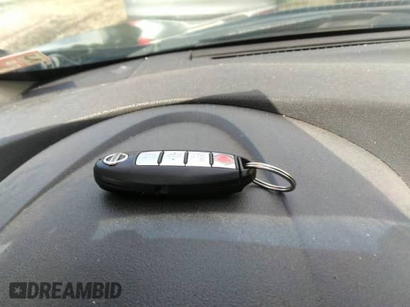 2013 Nissan Maxima SV с VIN 1N4AA5AP5DC806601, выставлен на аукционе IAAI как лот 42658647 с пробегом 239 951 миль миль и . История ставок и продаж доступна на DreamBid. Изображение 11.