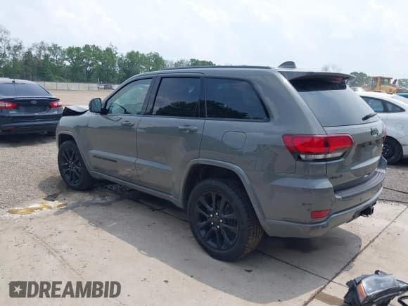 ✅ 2020 Jeep Grand Cherokee North • VIN: 1C4RJFAG4LC397993 • Lot: 42390213. Listed on IAAI with 51,236 mi. Free auction sales archive from the USA and detailed vehicle history report at DreamBid. Image 3.