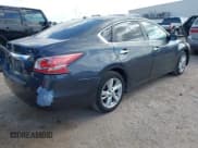 ✅ 2013 Nissan Altima SV • VIN: 1N4AL3AP7DN425948 • Lot: 43678772. Listed on IAAI with 177,578 mi. Free auction sales archive from the USA and detailed vehicle history report at DreamBid. Image 4.