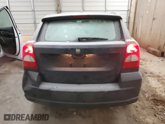 ✅ 2008 Dodge Caliber SXT • VIN: 1B3HB48B08D524362 • Лот: 86206044. Опубликован ранее на Copart с пробегом 213 633 миль. Бесплатный доступ к архиву аукционных продаж из США и подробный отчёт об истории автомобиля на DreamBid. Изображение 6.