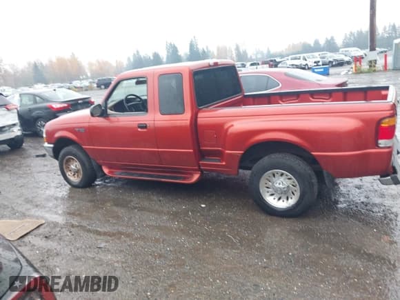 ✅ 1999 Ford Ranger XL • VIN: 1FTZR15V6XPB00323 • Lot: 43667303. Listed on IAAI with 106,299 mi. Free auction sales archive from the USA and detailed vehicle history report at DreamBid. Image 14.