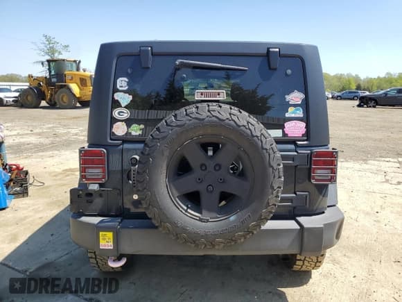 ✅ 2016 Jeep Wrangler Unlimited Sport • VIN: 1C4BJWDG9GL229477 • Лот: 55034825. Опубликован ранее на Copart с пробегом 121 783 миль. Бесплатный доступ к архиву аукционных продаж из США и подробный отчёт об истории автомобиля на DreamBid. Изображение 6.