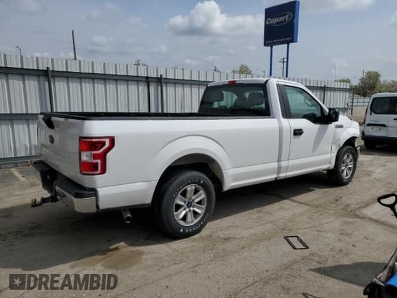✅ 2018 Ford F-150 XL • VIN: 1FTMF1CB5JKD15787 • Lot: 54633335. Listed on Copart with 132,464 mi. Free auction sales archive from the USA and detailed vehicle history report at DreamBid. Image 3.