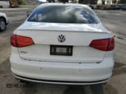 ✅ 2016 Volkswagen Jetta GLI SE • VIN: 3VW4T7AJ8GM371095 • Лот: 93543595. Опубликован ранее на Copart с пробегом 219 285 миль. Бесплатный доступ к архиву аукционных продаж из США и подробный отчёт об истории автомобиля на DreamBid. Изображение 6.