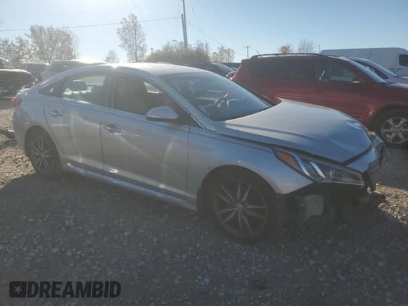 ✅ 2015 Hyundai Sonata Sport • VIN: 5NPE34AB1FH224023 • Lot: 90606385. Listed on Copart with 189,634 mi. Free auction sales archive from the USA and detailed vehicle history report at DreamBid. Image 4.