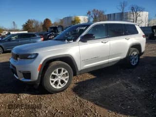 ✅ 2023 Jeep Grand Cherokee Limited • VIN: 1C4RJKBG3P8780405 • Lot: 89904415. Wystawiony na Copart z przebiegiem 10 052 mil. Bezpłatny archiwum sprzedaży aukcyjnych z USA i szczegółowy raport historii pojazdu na DreamBid. Zdjęcie 1.