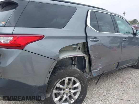 ✅ 2021 Chevrolet Traverse LT Cloth • VIN: 1GNERGKWXMJ101835 • Lot: 43141562. Listed on IAAI with 94,711 mi. Free auction sales archive from the USA and detailed vehicle history report at DreamBid. Image 6.