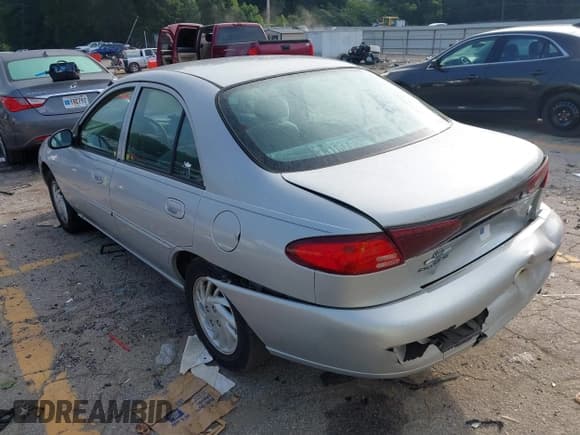 ✅ 1999 Ford Escort SE • VIN: 1FAFP13P6XW200107 • Lot: 42600719. Listed on IAAI with 113,515 mi. Free auction sales archive from the USA and detailed vehicle history report at DreamBid. Image 3.