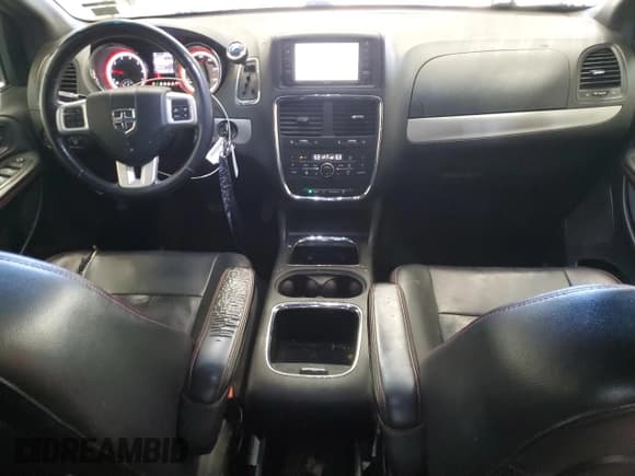 ✅ 2017 Dodge Grand Caravan GT • VIN: 2C4RDGEG3HR593672 • Lot: 91264455. Wystawiony na Copart z przebiegiem 225 185 mil. Bezpłatny archiwum sprzedaży aukcyjnych z USA i szczegółowy raport historii pojazdu na DreamBid. Zdjęcie 8.