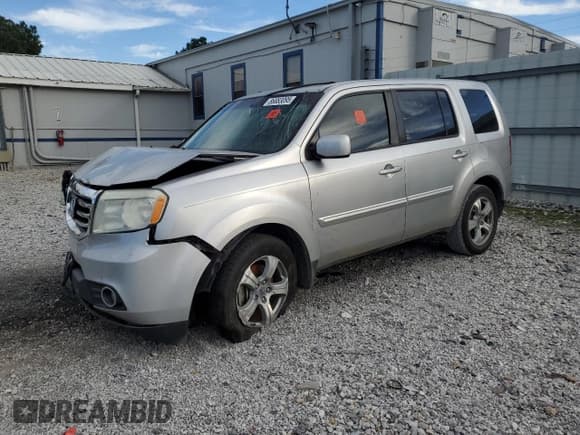 ✅ 2015 Honda Pilot EX-L • VIN: 5FNYF3H62FB029313 • Lot: 86883095. Wystawiony na Copart z przebiegiem 130 816 mil. Bezpłatny archiwum sprzedaży aukcyjnych z USA i szczegółowy raport historii pojazdu na DreamBid. Zdjęcie 1.