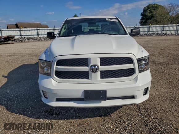 ✅ 2016 Ram 1500 Express • VIN: 1C6RR6FG1GS101445 • Lot: 93674525. Listed on Copart with 94,978 mi. Free auction sales archive from the USA and detailed vehicle history report at DreamBid. Image 5.