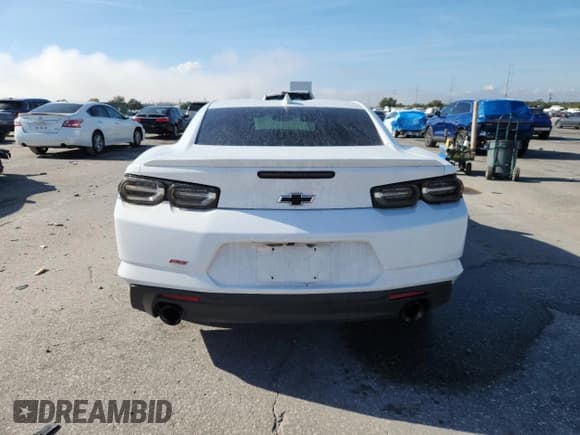✅ 2021 Chevrolet Camaro 1LT • VIN: 1G1FB1RS9M0137547 • Lot: 93377835. Listed on Copart with 72,714 mi. Free auction sales archive from the USA and detailed vehicle history report at DreamBid. Image 6.