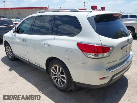 ✅ 2014 Nissan Pathfinder SL • VIN: 5N1AR2MN8EC726976 • Lot: 42853409. Listed on IAAI with 185,983 mi. Free auction sales archive from the USA and detailed vehicle history report at DreamBid. Image 3.