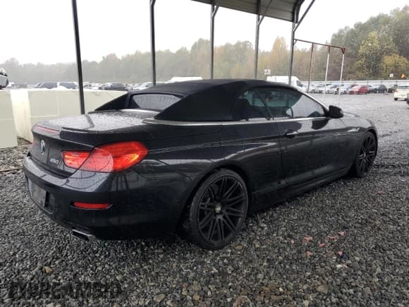 ✅ 2012 BMW 6 Series 650i • VIN: WBALZ3C53CC397375 • Lot: 90095315. Wystawiony na Copart z przebiegiem 134 664 mil. Bezpłatny archiwum sprzedaży aukcyjnych z USA i szczegółowy raport historii pojazdu na DreamBid. Zdjęcie 3.