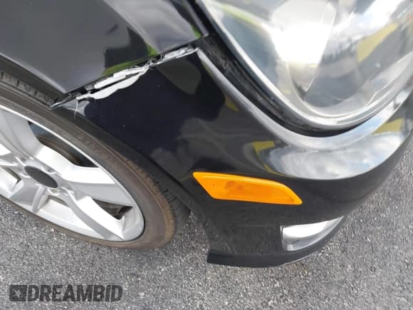 ✅ 2013 Mercedes-Benz C 250 • VIN: WDDGJ4HB5DG030719 • Lot: 43569373. Wystawiony na IAAI z przebiegiem 148 275 mil. Bezpłatny archiwum sprzedaży aukcyjnych z USA i szczegółowy raport historii pojazdu na DreamBid. Zdjęcie 6.