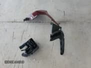 ✅ 2017 Hyundai Elantra SE • VIN: 5NPD74LF1HH195321 • Лот: 89558835. Опубликован ранее на Copart с пробегом 158 624 миль. Бесплатный доступ к архиву аукционных продаж из США и подробный отчёт об истории автомобиля на DreamBid. Изображение 13.