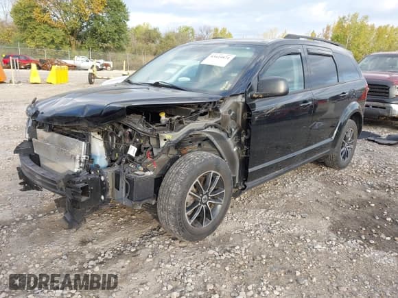 ✅ 2018 Dodge Journey SE • VIN: 3C4PDCAB1JT166911 • Лот: 43424871. Опубликован ранее на IAAI с пробегом 61 333 миль. Бесплатный доступ к архиву аукционных продаж из США и подробный отчёт об истории автомобиля на DreamBid. Изображение 2.