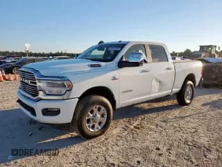 ✅ 2023 Ram 2500 Laramie • VIN: 3C6UR5FL7PG612120 • Lot: 85337735. Wystawiony na Copart z przebiegiem Nie podano. Bezpłatny archiwum sprzedaży aukcyjnych z USA i szczegółowy raport historii pojazdu na DreamBid. Zdjęcie 1.