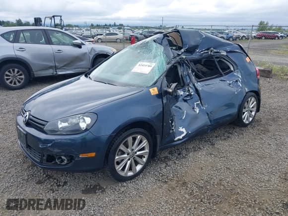 ✅ 2012 Volkswagen Golf TDI • VIN: WVWDM7AJ4CW206414 • Lot: 42415709. Listed on IAAI with Not provided. Free auction sales archive from the USA and detailed vehicle history report at DreamBid. Image 21.