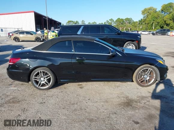 ✅ 2016 Mercedes-Benz E 400 • VIN: WDDKK6FF1GF331331 • Lot: 43702457. Listed on IAAI with 76,129 mi. Free auction sales archive from the USA and detailed vehicle history report at DreamBid. Image 14.