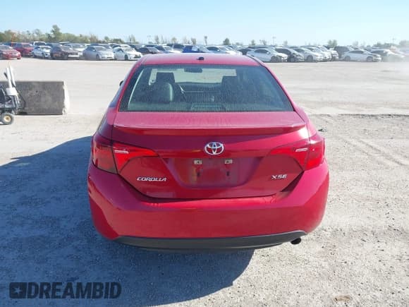 ✅ 2018 Toyota Corolla SE • VIN: 5YFBURHE5JP787424 • Lot: 43620572. Listed on IAAI with 134,293 mi. Free auction sales archive from the USA and detailed vehicle history report at DreamBid. Image 16.