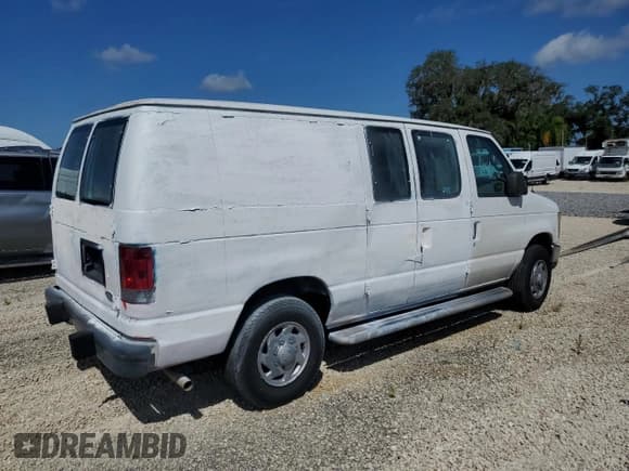 ✅ 2013 Ford Econoline Cargo Commercial • VIN: 1FTNE2EWXDDA31660 • Lot: 93025965. Listed on Copart with 181,397 mi. Free auction sales archive from the USA and detailed vehicle history report at DreamBid. Image 3.