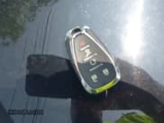 ✅ 2022 Chevrolet Traverse LT • VIN: 1GNEVHKW3NJ106085 • Lot: 42336977. Wystawiony na IAAI z przebiegiem 66 452 mil. Bezpłatny archiwum sprzedaży aukcyjnych z USA i szczegółowy raport historii pojazdu na DreamBid. Zdjęcie 11.