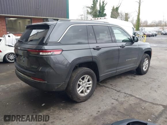 ✅ 2022 Jeep Grand Cherokee Altitude • VIN: 1C4RJHAG2N8595540 • Lot: 41765272. Listed on IAAI with 16,347 mi. Free auction sales archive from the USA and detailed vehicle history report at DreamBid. Image 4.