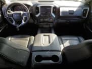 ✅ 2019 Chevrolet Silverado 1500 RST • VIN: 3GCUYEEDXKG104609 • Lot: 82207585. Wystawiony na Copart z przebiegiem 142 831 mil. Bezpłatny archiwum sprzedaży aukcyjnych z USA i szczegółowy raport historii pojazdu na DreamBid. Zdjęcie 8.