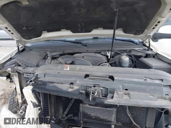 ✅ 2012 GMC Yukon Denali • VIN: 1GKS1EEFXCR317918 • Lot: 43254497. Listed on IAAI with 194,215 mi. Free auction sales archive from the USA and detailed vehicle history report at DreamBid. Image 10.