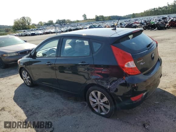✅ 2014 Hyundai Accent SE • VIN: KMHCU5AE6EU182467 • Lot: 70655664. Wystawiony na Copart z przebiegiem 95 726 mil. Bezpłatny archiwum sprzedaży aukcyjnych z USA i szczegółowy raport historii pojazdu na DreamBid. Zdjęcie 2.