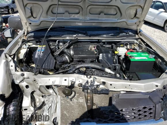 ✅ 2004 Chevrolet Colorado 1SE LS Z71 • VIN: 1GCDT136648222807 • Лот: 63218165. Опубликован ранее на Copart с пробегом 161 559 миль. Бесплатный доступ к архиву аукционных продаж из США и подробный отчёт об истории автомобиля на DreamBid. Изображение 11.