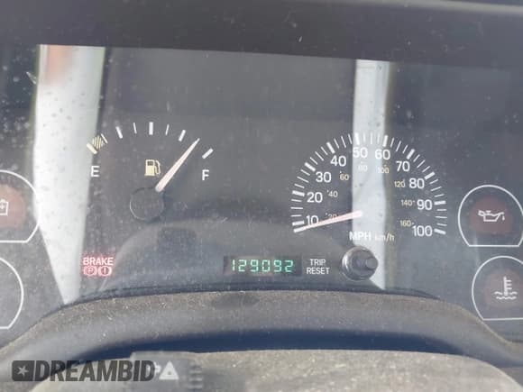 ✅ 2000 Jeep Cherokee SE • VIN: 1J4FT27P0YL185249 • Lot: 42650722. Wystawiony na IAAI z przebiegiem 129 092 mil. Bezpłatny archiwum sprzedaży aukcyjnych z USA i szczegółowy raport historii pojazdu na DreamBid. Zdjęcie 7.