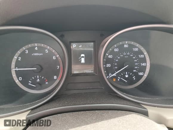 ✅ 2017 Hyundai Santa Fe 2.4L • VIN: 5XYZU3LB5HG447861 • Лот: 50052994. Опубликован ранее на Copart с пробегом 71 552 миль. Бесплатный доступ к архиву аукционных продаж из США и подробный отчёт об истории автомобиля на DreamBid. Изображение 9.