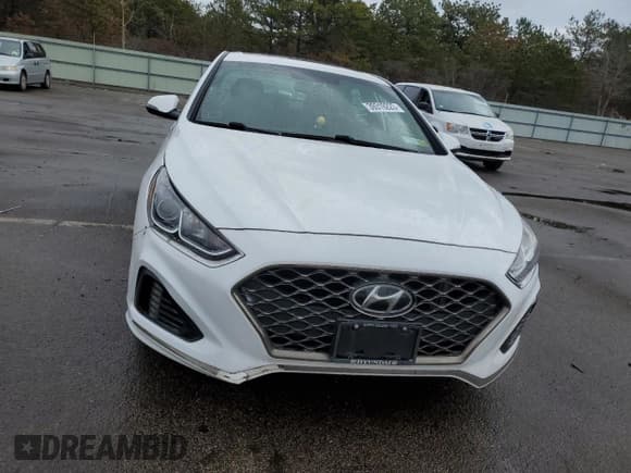 ✅ 2018 Hyundai Sonata Limited • VIN: 5NPE34AF3JH630882 • Лот: 39319223. Опубликован ранее на Copart с пробегом 139 847 миль. Бесплатный доступ к архиву аукционных продаж из США и подробный отчёт об истории автомобиля на DreamBid. Изображение 5.