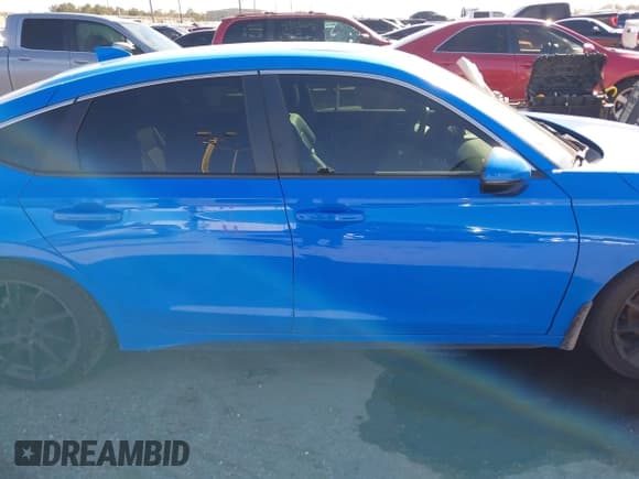 ✅ 2022 Honda Civic Sport Touring • VIN: 19XFL1H88NE014194 • Lot: 41212490. Listed on IAAI with 69,061 mi. Free auction sales archive from the USA and detailed vehicle history report at DreamBid. Image 13.