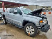 ✅ 2019 GMC Sierra 2500HD Denali • VIN: 1GT12SEY7KF205548 • Lot: 93086225. Wystawiony na Copart z przebiegiem Nie podano. Bezpłatny archiwum sprzedaży aukcyjnych z USA i szczegółowy raport historii pojazdu na DreamBid. Zdjęcie 4.