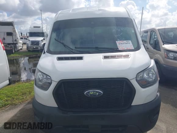 ✅ 2023 Ford Transit Cargo • VIN: 1FTBR1C85PKB63084 • Лот: 43615651. Опубликован ранее на IAAI с пробегом 55 794 миль. Бесплатный доступ к архиву аукционных продаж из США и подробный отчёт об истории автомобиля на DreamBid. Изображение 13.
