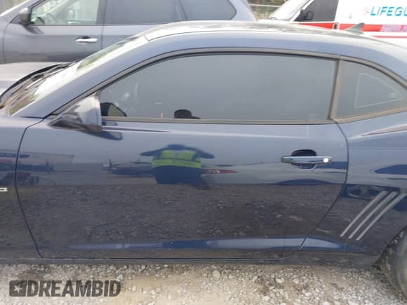 ✅ 2012 Chevrolet Camaro 2LT • VIN: 2G1FC1E39C9164456 • Lot: 43725001. Wystawiony na IAAI z przebiegiem 98 016 mil. Bezpłatny archiwum sprzedaży aukcyjnych z USA i szczegółowy raport historii pojazdu na DreamBid. Zdjęcie 14.