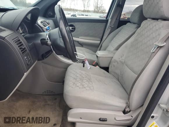 2006 Chevrolet Equinox LT с VIN 2CNDL73F266106110, выставлен на аукционе Copart как лот 80322474 с пробегом 181 037 миль миль и Списание • Salvage title. История ставок и продаж доступна на DreamBid. Изображение 7.