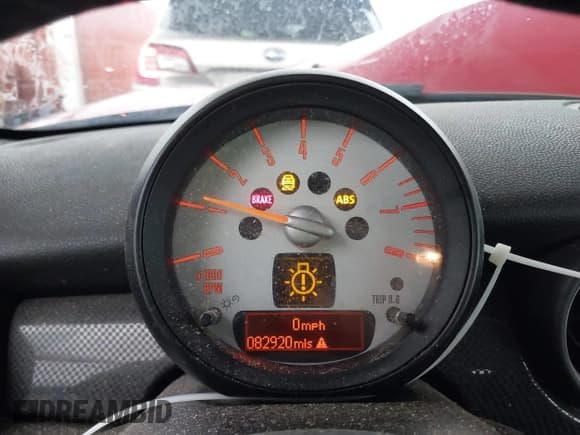 ✅ 2013 MINI Hardtop S • VIN: WMWSV3C51DT480294 • Lot: 43760684. Wystawiony na IAAI z przebiegiem 82 920 mil. Bezpłatny archiwum sprzedaży aukcyjnych z USA i szczegółowy raport historii pojazdu na DreamBid. Zdjęcie 16.