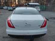 ✅ 2017 Jaguar XJ Portfolio • VIN: SAJWJ2GD5H8W08395 • Lot: 41014883. Wystawiony na IAAI z przebiegiem 80 584 mil. Bezpłatny archiwum sprzedaży aukcyjnych z USA i szczegółowy raport historii pojazdu na DreamBid. Zdjęcie 16.