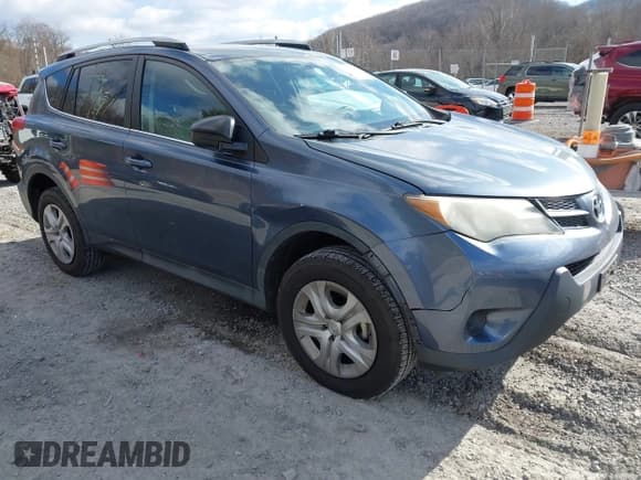 ✅ 2013 Toyota RAV4 LE • VIN: 2T3BFREV6DW098033 • Lot: 43811342. Listed on IAAI with 134,752 mi. Free auction sales archive from the USA and detailed vehicle history report at DreamBid. Image 1.