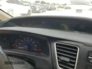 ✅ 2014 Honda Civic LX • VIN: 19XFB2E53EE039149 • Lot: 81419265. Wystawiony na Copart z przebiegiem Nie podano. Bezpłatny archiwum sprzedaży aukcyjnych z USA i szczegółowy raport historii pojazdu na DreamBid. Zdjęcie 9.