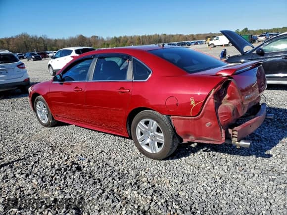 ✅ 2014 Chevrolet Impala LT • VIN: 2G1WB5E35E1131353 • Lot: 94353915. Listed on Copart with 177,306 mi. Free auction sales archive from the USA and detailed vehicle history report at DreamBid. Image 2.