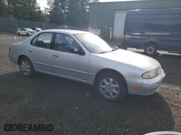 ✅ 1997 Nissan Altima XE • VIN: 1N4BU31D7VC236611 • Lot: 91469535. Listed on Copart with 191,612 mi. Free auction sales archive from the USA and detailed vehicle history report at DreamBid. Image 4.