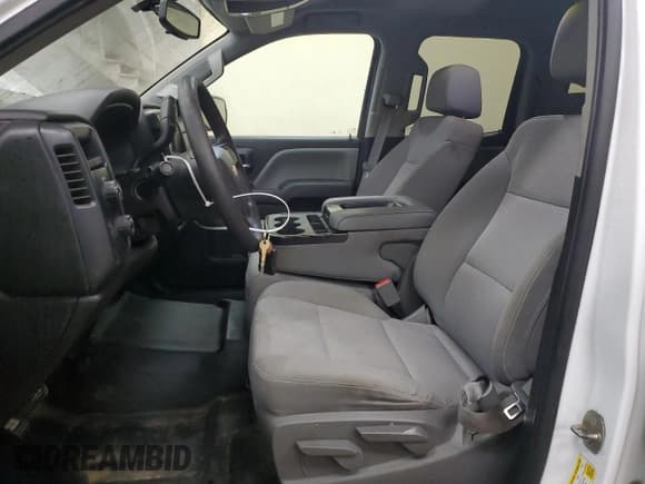 ✅ 2016 Chevrolet Silverado 1500 LS • VIN: 1GCVKNEC4GZ261847 • Лот: 81787664. Опубликован ранее на Copart с пробегом 117 106 миль. Бесплатный доступ к архиву аукционных продаж из США и подробный отчёт об истории автомобиля на DreamBid. Изображение 7.