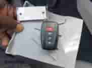 2021 Toyota Camry Hybrid LE z VIN 4T1C31AK2MU022229, wystawiony jako IAAI lot #42633309 z przebiegiem 37 463 mil mil oraz . Historia ofert i sprzedaży dostępna na DreamBid. Obrazek 11.