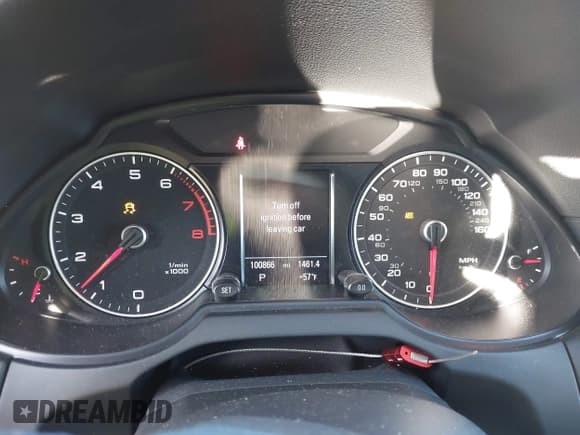 ✅ 2014 Audi Q5 Premium Plus • VIN: WA1DGAFP7EA051028 • Lot: 43818985. Listed on IAAI with 100,866 mi. Free auction sales archive from the USA and detailed vehicle history report at DreamBid. Image 7.